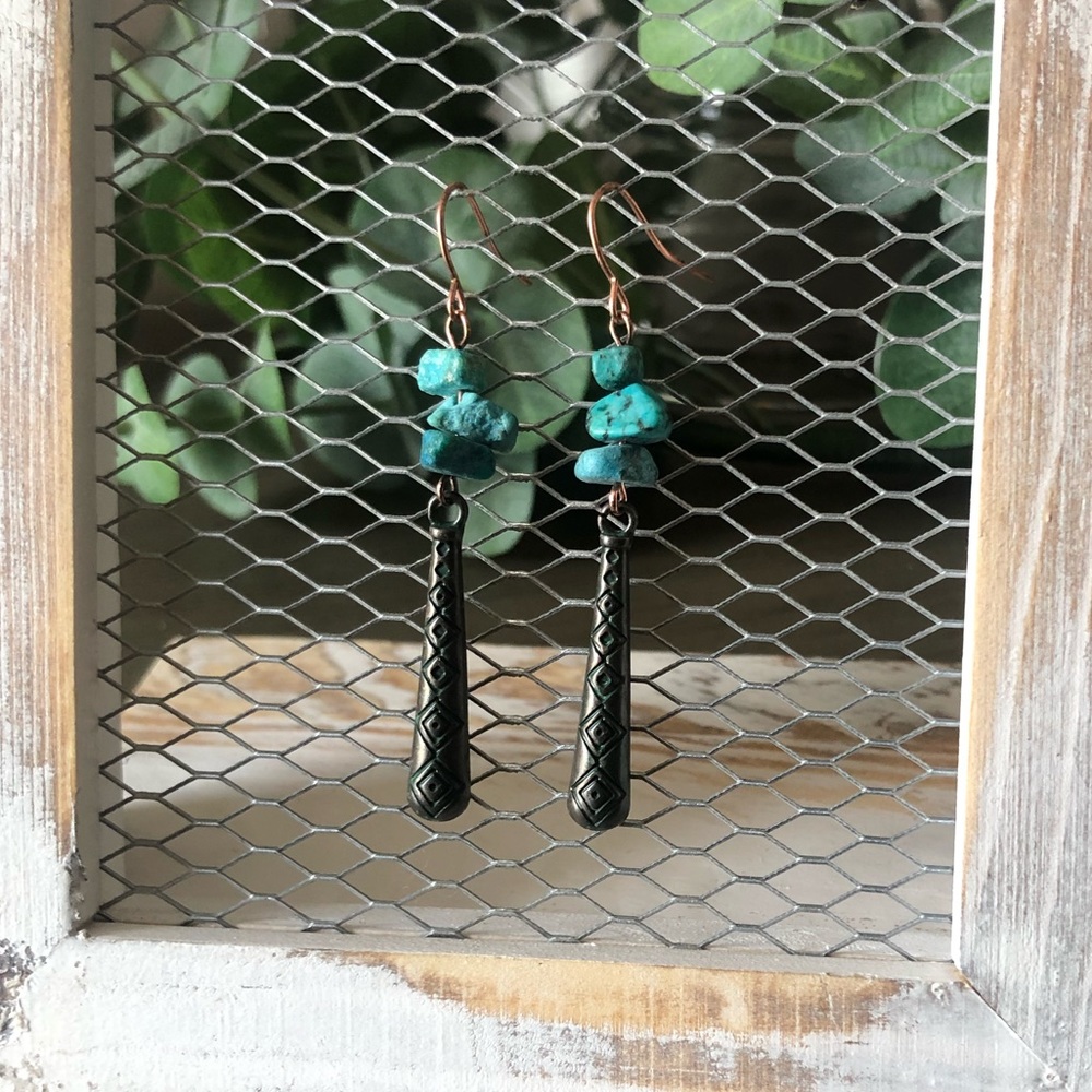 🌎 Burnished Copper and Turquoise Earrings 🌎